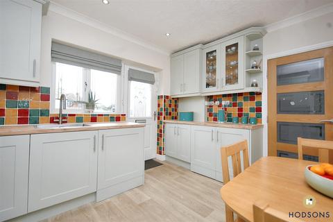 1 Ash Lea, Stanley, Wakefield, WF3 4JS