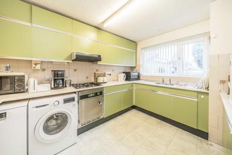 3 bedroom house for sale, Beaufort Gardens, London SW16