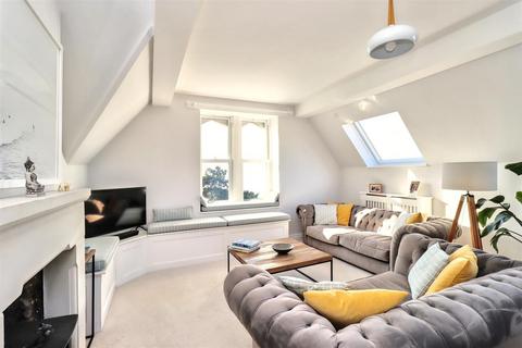 Flat 4, 10 Bay Road, Clevedon, BS21 7BT