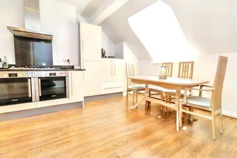 Flat 4, 10 Bay Road, Clevedon, BS21 7BT