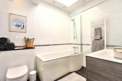 Flat 4, 10 Bay Road, Clevedon, BS21 7BT