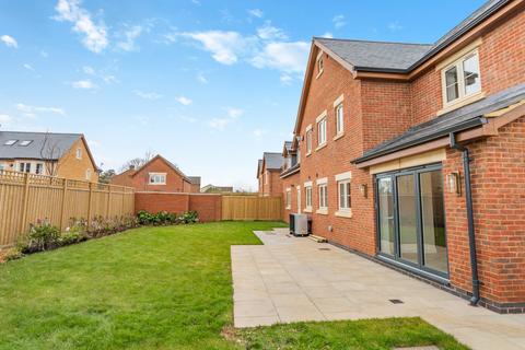 5 bedroom detached house for sale, Exton House, Uppingham Place, Leicester Road, Uppingham, Oakham, LE15