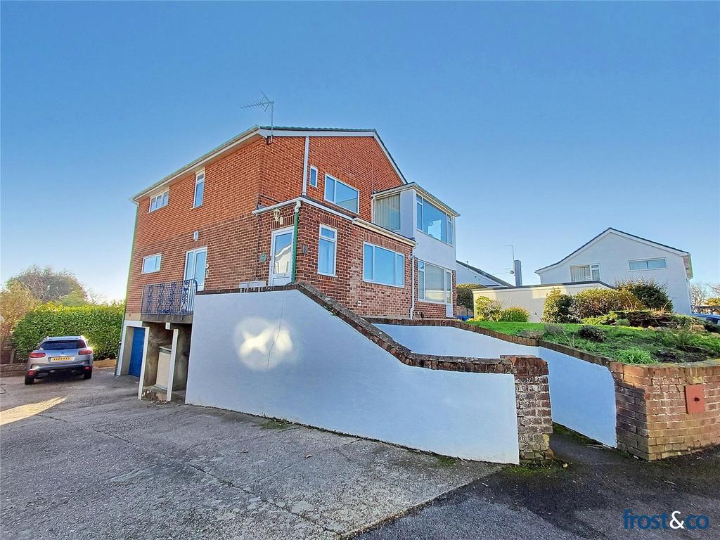 Daylesford Close