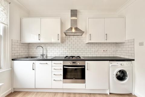 1 bedroom flat to rent, London NW6