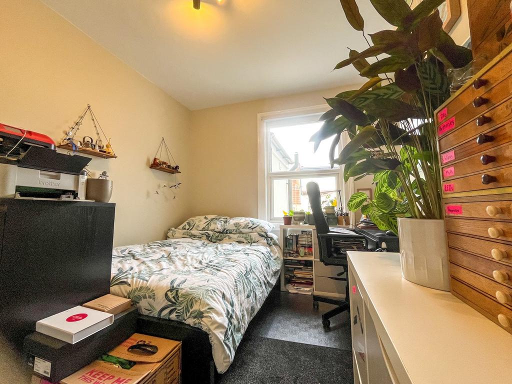 Bedrooom