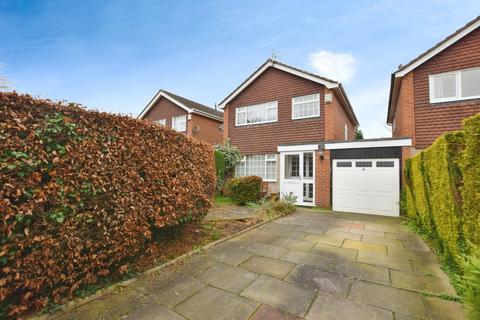 4 bedroom link detached house for sale, Stoneleigh Avenue, Sale, Greater Manchester, M33