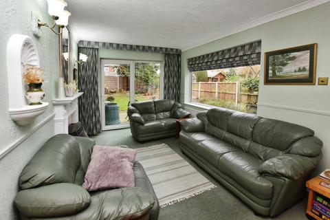 4 bedroom link detached house for sale, Stoneleigh Avenue, Sale, Greater Manchester, M33