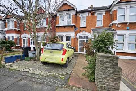 4 bedroom terraced house to rent, Auckland Road,  Ilford, IG1