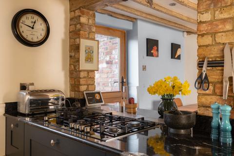 4 bedroom barn conversion for sale, Town Farm, Cheddington, Buckinghamshire LU7