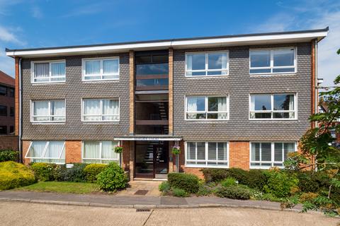 2 bedroom flat for sale, Meadow Road, Henley-on-Thames RG9