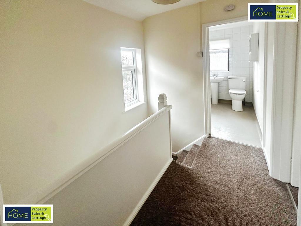 22 Ferndale Road, West Knighton, Leicester, LE2 6 G