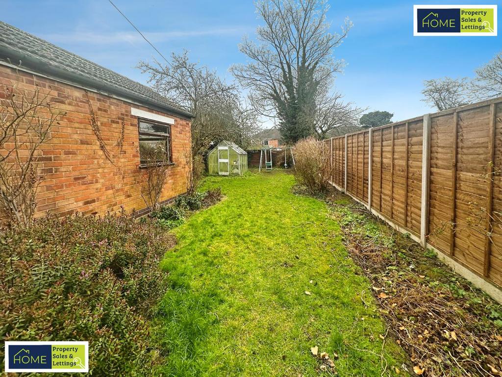 22 Ferndale Road, West Knighton, Leicester, LE2 6 G