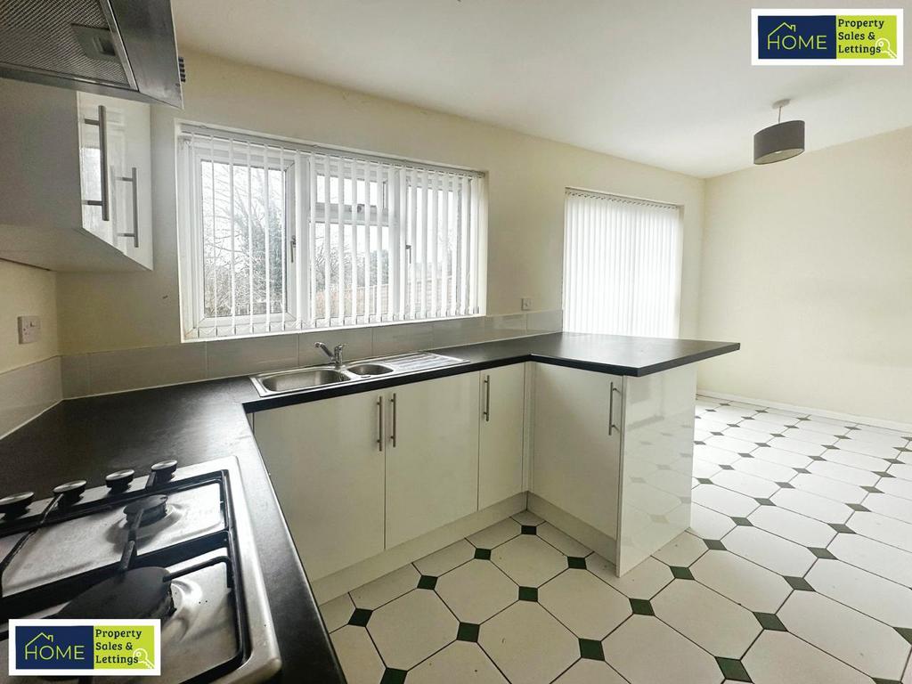22 Ferndale Road, West Knighton, Leicester, LE2 6 G