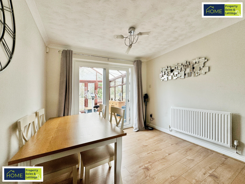 27 Kingfisher Close, Whitwick, Coalville, Leiceste