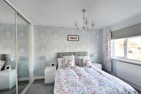 59 Aldsworth Close, Fairford, GL7 4LB