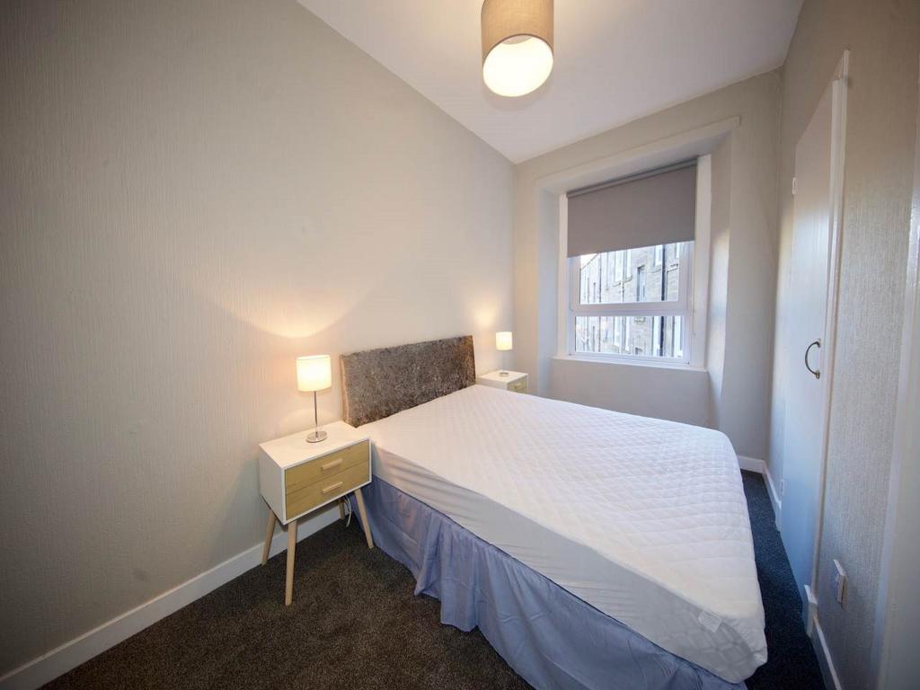 Bedroom 123