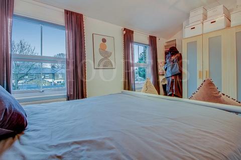 23 Verney Street, London, NW10 0AY