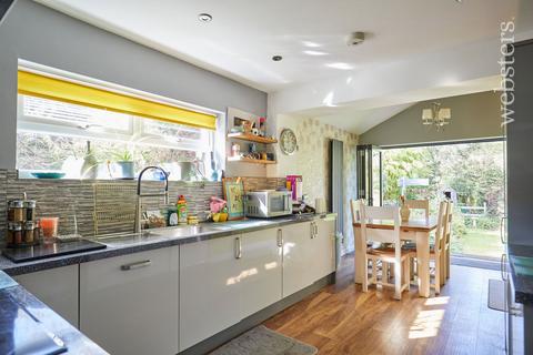 12 Lancaster Close, Old Catton, Norwich, NR6 7BD