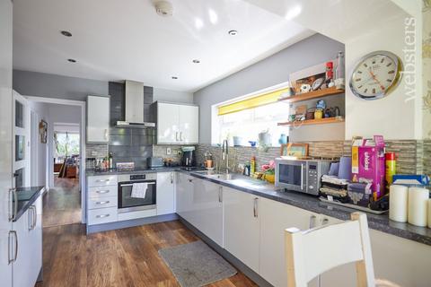 12 Lancaster Close, Old Catton, Norwich, NR6 7BD
