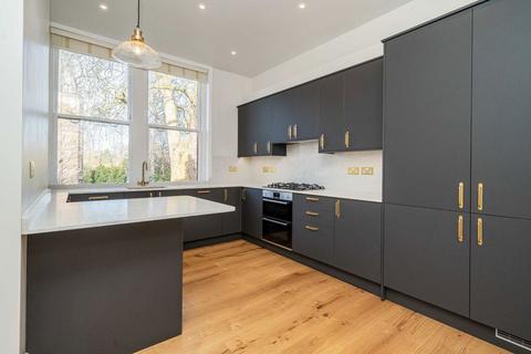 undefined, Clevedon Road, Twickenham TW1