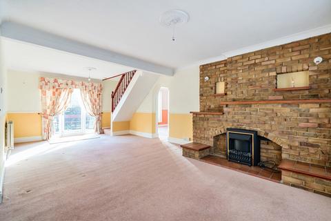 4 bedroom bungalow for sale, City Road, Tilehurst, Reading