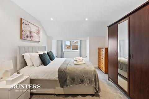 3 bedroom flat to rent, Dollis Hill Lane, London, NW2