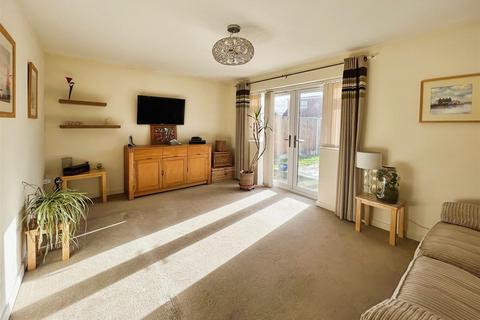 2 bedroom house for sale, Brooklands Close, Herne Bay