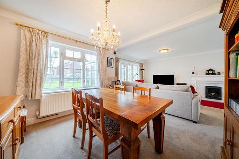 4 bedroom detached house for sale, Aldbourne Drive, Aldwick