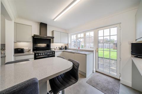 5 Aldbourne Drive, Bognor Regis, PO21 4NE
