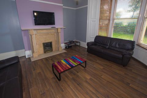 8 bedroom house share to rent, St. Bedes Park, Sunderland, SR2