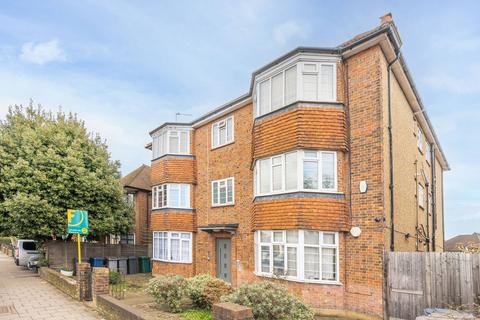 2 bedroom flat to rent, Ballards Lane n12, North Finchley, London, N12