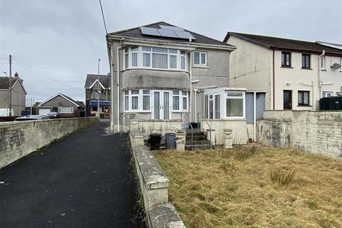 3 bedroom detached house for sale, Llandeilo Road, Cross Hands, Llanelli