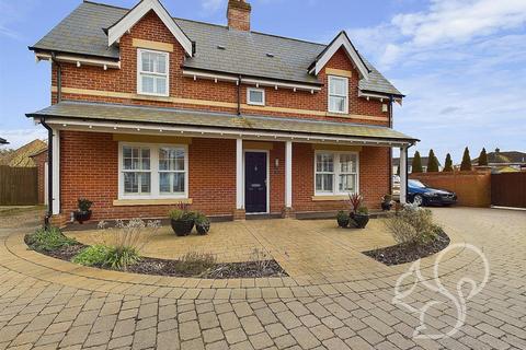 Saltings Crescent, Colchester CO5