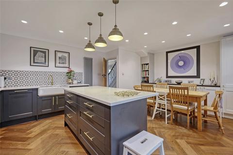 30 Widford Grove, Chelmsford, CM2 9AT