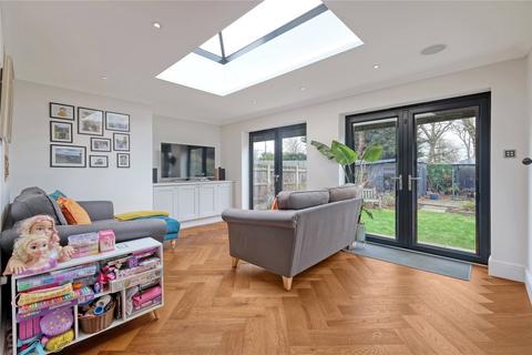 30 Widford Grove, Chelmsford, CM2 9AT