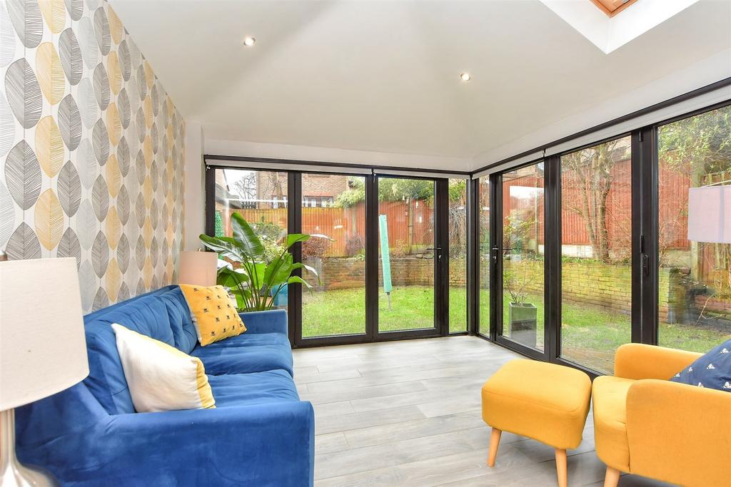 Garden Room Area