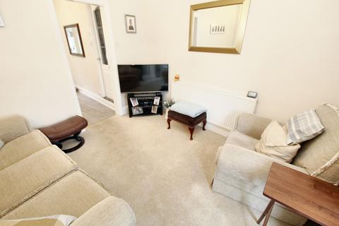 4 bedroom end of terrace house for sale, Lime Street, Todmorden OL14