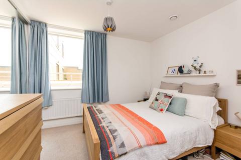 2 bedroom flat for sale, Chamberlayne Road, Kensal Rise, London, NW10