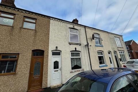 2 bedroom terraced house to rent, Old Hall Street, Ince