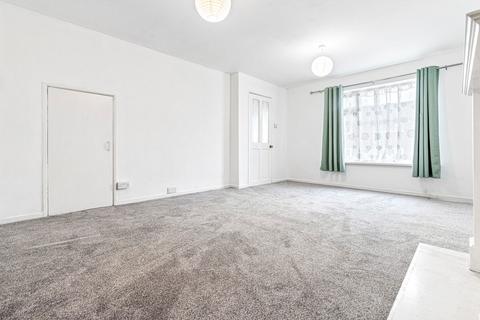 6 Briar Road, Leicester, LE5 2HA