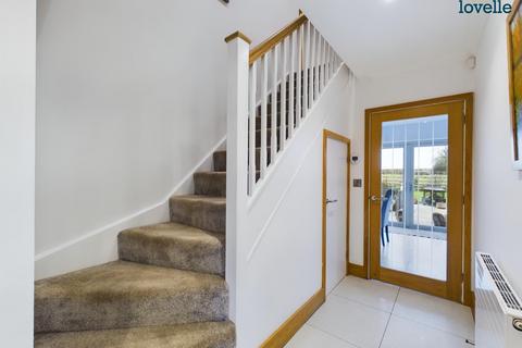 4 bedroom detached house for sale, Gainsborough Road, Middle Rasen, LN8