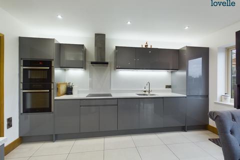 4 bedroom detached house for sale, Gainsborough Road, Middle Rasen, LN8
