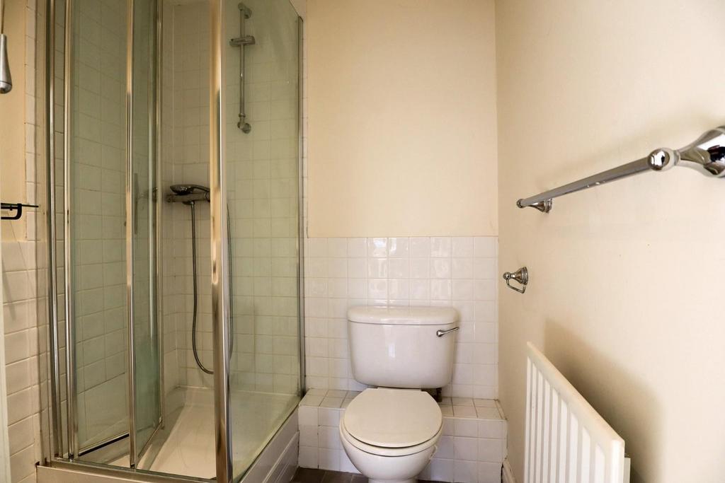 Ensuite.jpg