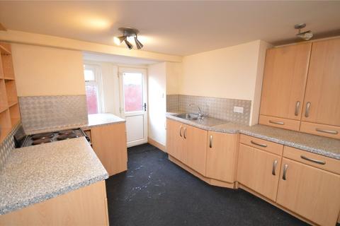 2 bedroom terraced house for sale, Cross Flatts Parade, Leeds, West Yorkshire