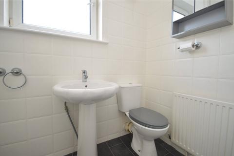 24 Cross Flatts Parade, Leeds, LS11 7JL