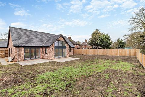 3 bedroom bungalow for sale, 1, Oak View, Grange Road, Wickham Skeith