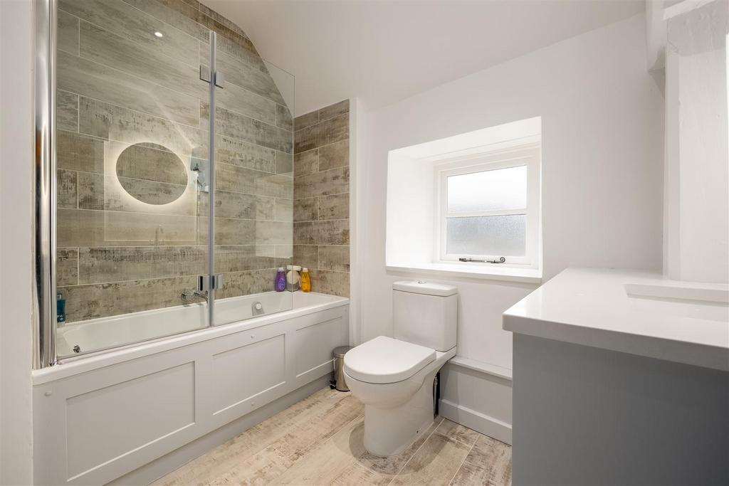 Wideangles.co.uk 3 L9 A4422e.jpg
