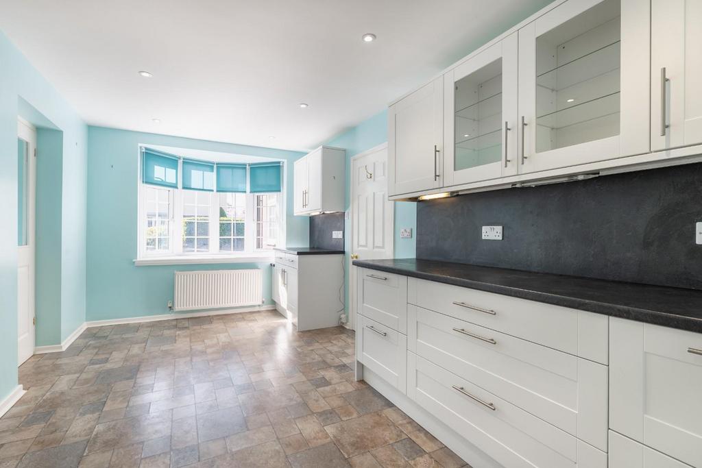 Kitchen-2.jpg