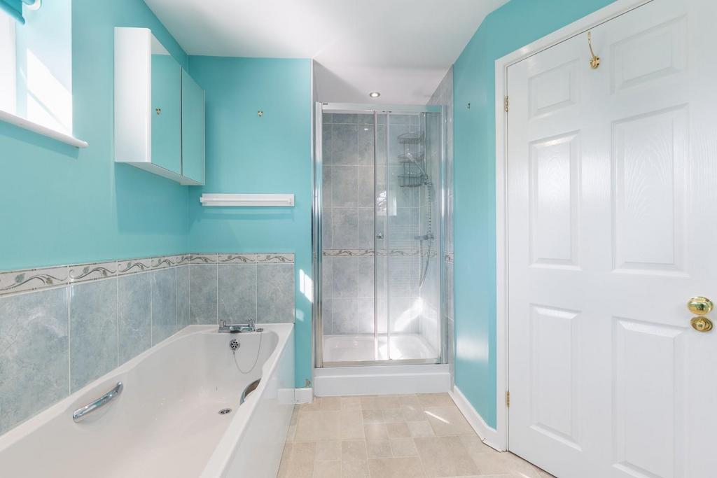 Bathroom-2.jpg