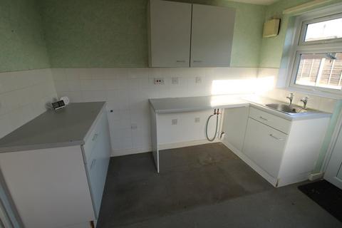 2 bedroom bungalow for sale, Lawnside, Biggleswade, SG18